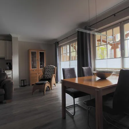 Kaiserliches Postamt 10 * Ostseebad Kühlungsborn